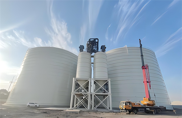 富锦大型钢板库